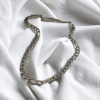 Men’s Figaro Chain with Name  Bars