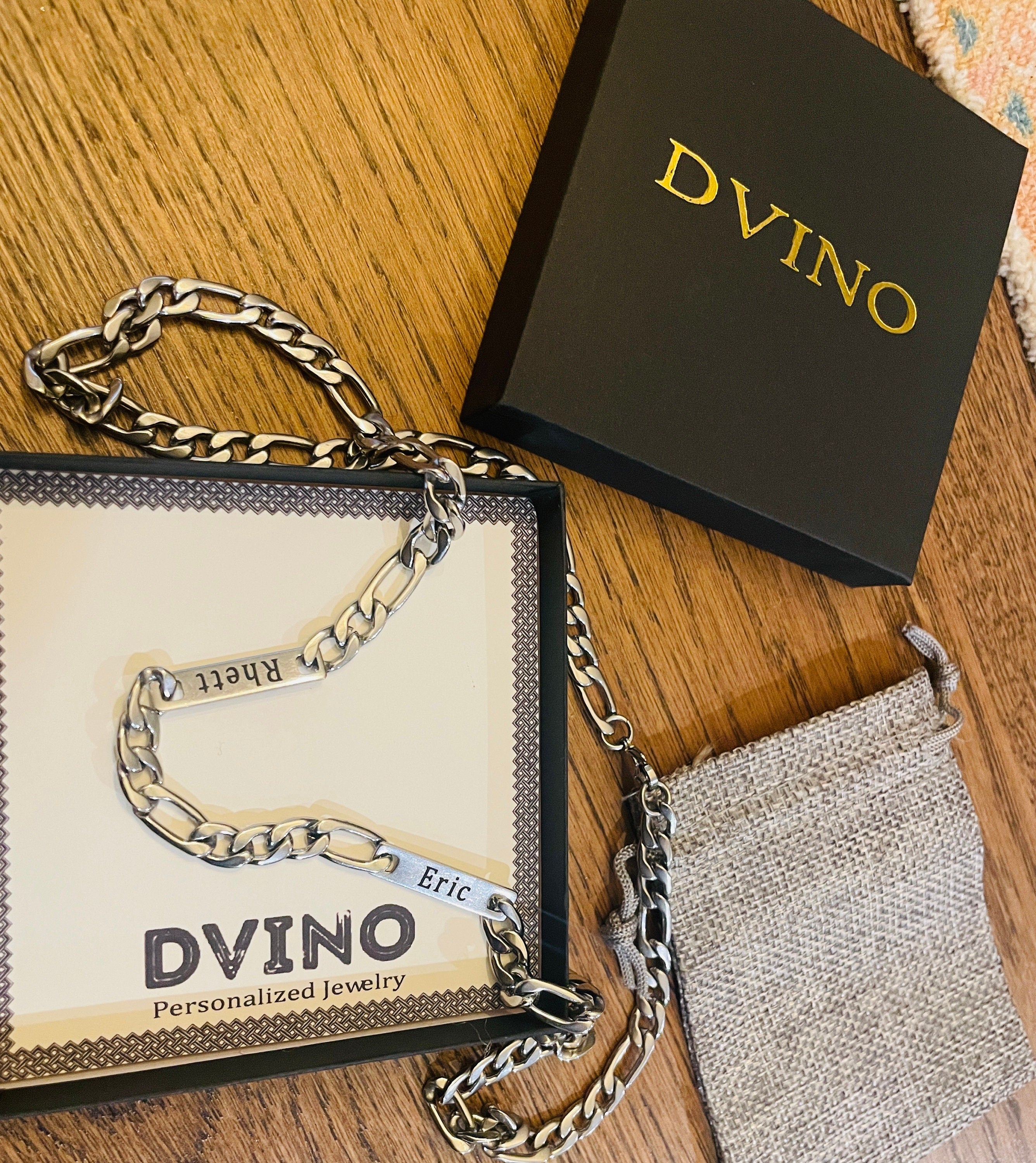 Men’s Figaro Chain with Name  Bars