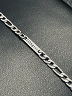 Men’s Figaro Chain with Name  Bars